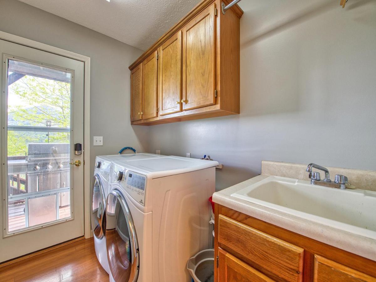 Bonnie View 21 - Amazing Smoky Mountain Retreat With Beautiful Scenic Views! Home Maggie Valley Exteriör bild