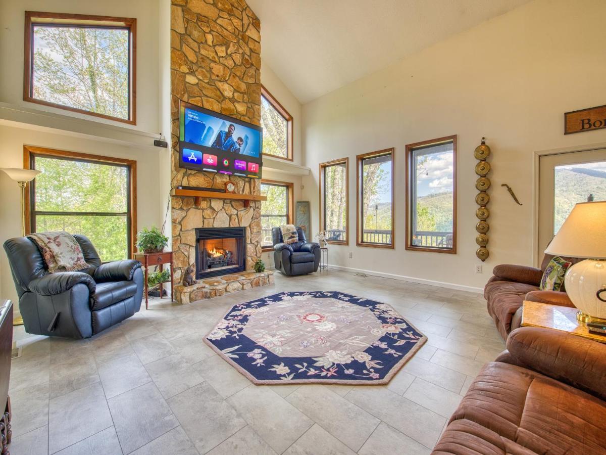 Bonnie View 21 - Amazing Smoky Mountain Retreat With Beautiful Scenic Views! Home Maggie Valley Exteriör bild