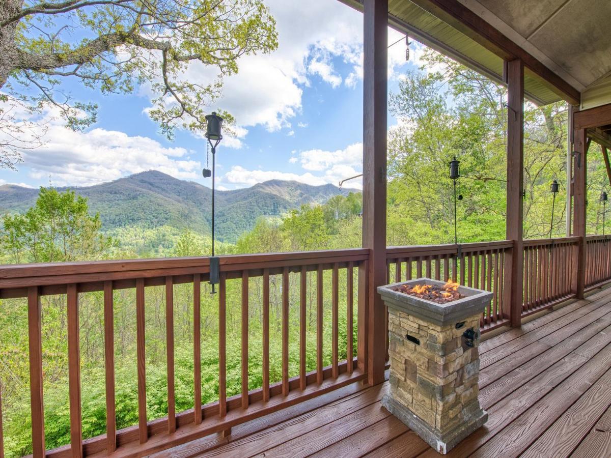 Bonnie View 21 - Amazing Smoky Mountain Retreat With Beautiful Scenic Views! Home Maggie Valley Exteriör bild